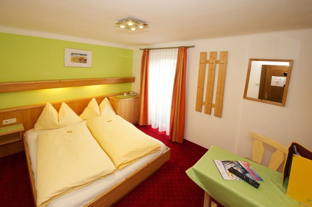 Pension Alpenrose Zell am See Exterior foto